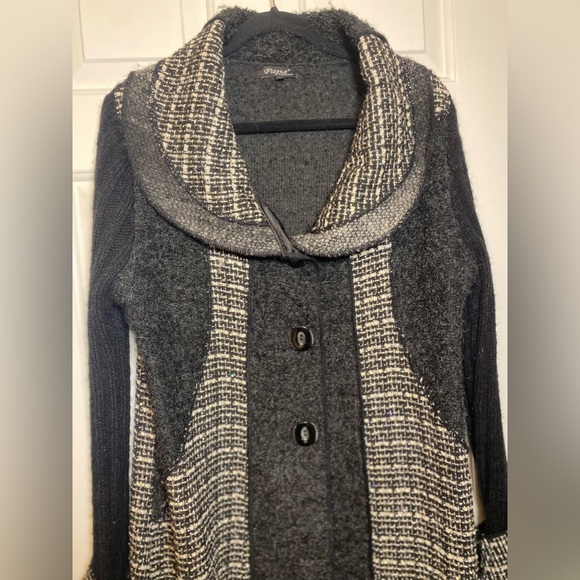 Sweater Coat A-Line style Size Medium - Picture 5 of 9